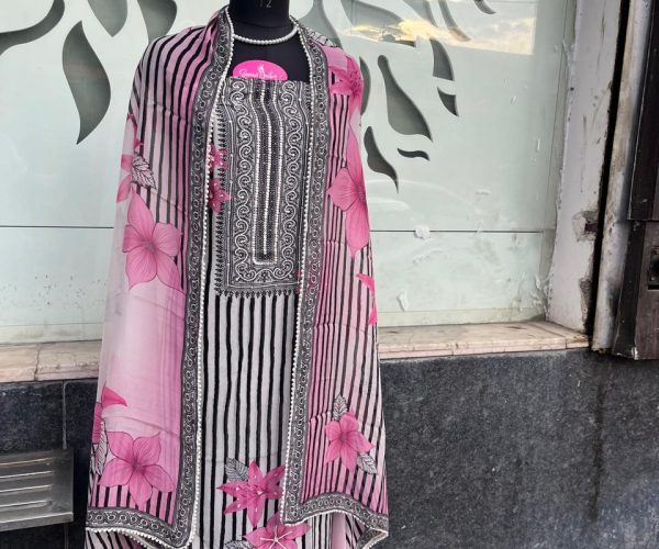 WhatsApp Image 2025-09-28 at 23.15.03_e6c54a30